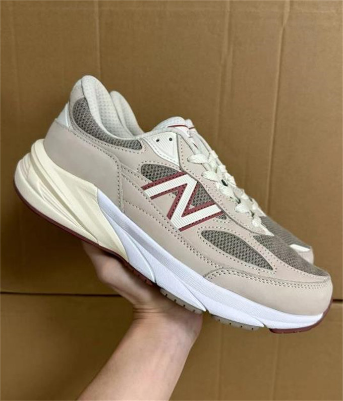 【🔥배주현 동일상품】뉴발란스 x 로로 피아나 990v6 메이드 인 USA 크림 U990LO6 photo review